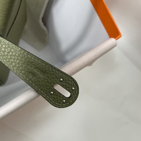 Hermès Импортная сумка из кожи TC цвет шалфей с золотыми серебря