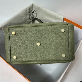 Hermès Импортная сумка из кожи TC цвет шалфей серебряными застеж