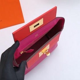 Hermès mini2424 сумка через плечо Сумка mini2424 имеет шесть спос