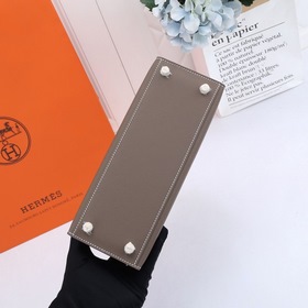 Сумка Hermes Kelly через плечо, слоновая кость с золотой и серебр