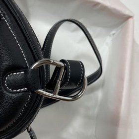 Свинья Hermes, сумка на пояс носом, черная с белой линией Swift