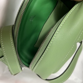 Hermès «Свиной нос» поясная сумка, авокадо с зеленым бамбуком Swi
