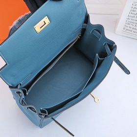 Сумка Hermes Kelly с одним плечевым ремнем, кожа цвета джинсового