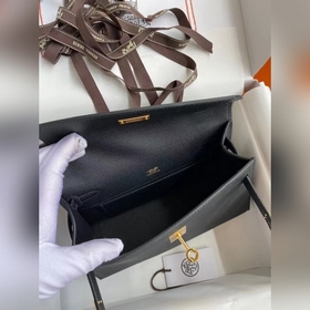 Hermes Mini Kelly Pouchette Сумка через плечо, черная с золотыми 