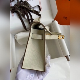 Hermes Mini Kelly Pouchette Сумка-клатч, цвет молочного коктейля,