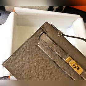 Hermes Mini Kelly Pouchette Сумка-клатч, слоновая кость с золотым
