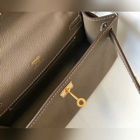 Hermes Mini Kelly Pouchette Сумка-клатч, слоновая кость с золотым