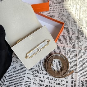 Hermès Rouli Slim «Свиной нос» Сумка через плечо, молочный коктей