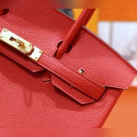 Сумка Hermes Birkin из кожи Togo ярко-красного цвета, полностью с