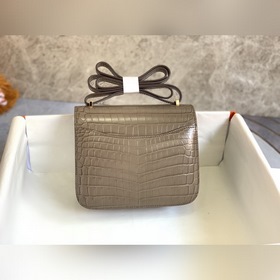 Hermès Constance Kang с крокодиловым узором, сумка через плечо Сп