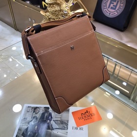 HERMES Мужская сумка через плечо из импортной кожи Модель： 21022
