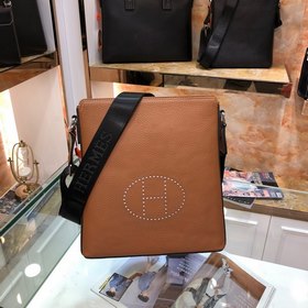 HERMES Новая мужская сумка через плечо Модель： 82364-4 Новая му