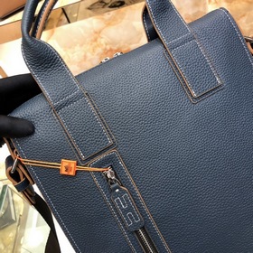 HERMES Мужская сумка через плечо Модель： 82377-3 A Импортная кожа