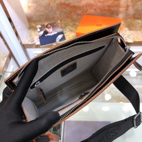 HERMES Мужская сумка через плечо Модель： 82363-4 A Импортная кож