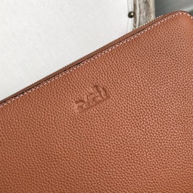 Hermès Мужская сумка с кодовым замком Модель： 9860-4 Изготовлена 