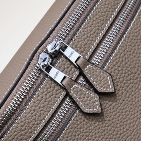 Hermes - Мужская сумка через плечо из телячьей кожи Изготовлена и
