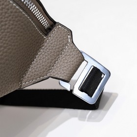 Hermes - Мужская сумка через плечо из телячьей кожи Изготовлена и
