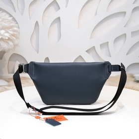Hermes - Мужская сумка Hermes из телячьей кожи Изготовлена из имп