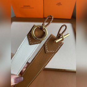 HERMES  Классический пояс Kelly 2.4 Ремень из телячьей кожи Eoso