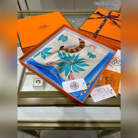 HERMES Двойной шелковый платок с леопардовым узором 90 100% шелк
