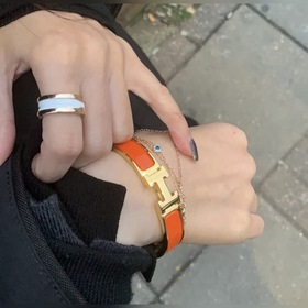 HERMES  Браслет из эмали