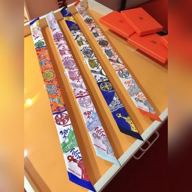 Hermès Twilly шарф с мотивом стремени &nbsp;100% шелк с двойн