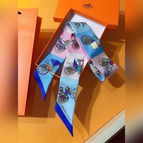 Hermès Twilly, 100% шелк, двойной слой, двусторонняя, дизайн « ».