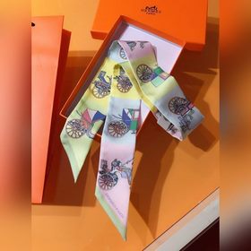 Hermès Twilly, 100% шелк, двойной слой, двусторонняя, дизайн « ».