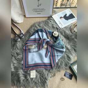 Hermès - Классическая коллекция из шелка, «Степной седло», 100% ш