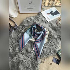 Hermès - Классическая коллекция из шелка, «Степной седло», 100% ш