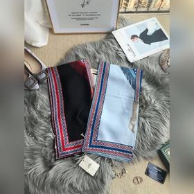 Hermès - Классическая коллекция из шелка, «Степной седло», 100% ш