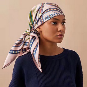 Hermès - Классическая серия из шелка Классические элементы конск