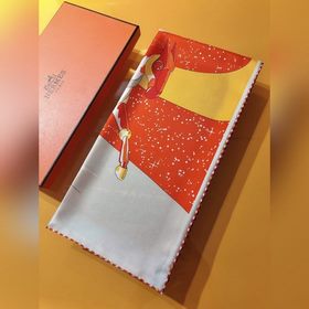 Hermès Space Derby 90 см шелковый платок  100% шелк с косой текс