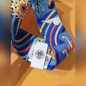 Hermès Twilly, шарф из шелка, 100% шелк, двойной, двусторонний Из