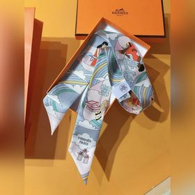 Hermès Twilly, шарф из шелка, 100% шелк, двойной, двусторонний Из