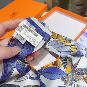 Hermes Tree Branch Song Small Silk Scarf Мягкий и приятный на ощу
