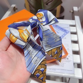 Hermes Tree Branch Song Small Silk Scarf Мягкий и приятный на ощу