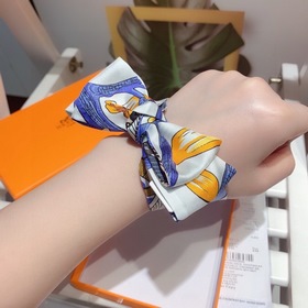 Hermes Tree Branch Song Small Silk Scarf Мягкий и приятный на ощу