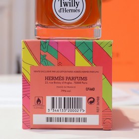 Название бренда： Hermes Шарф Twilly d’Hermes Объем： 85 мл Упако