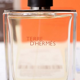 Название бренда： Hermes/Эрмес, мужской парфюм «Земля» Объем： 100