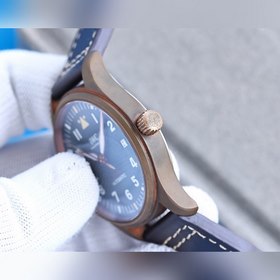 IWC Bronze Pilots Watch Spitfire, полностью автоматический механи