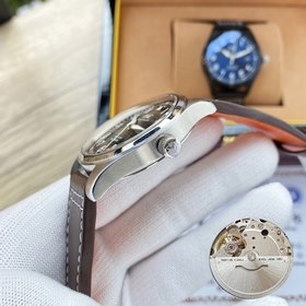 Классические часы IWC Mark XVIII Pilots Watch, диаметр 40 мм Осна