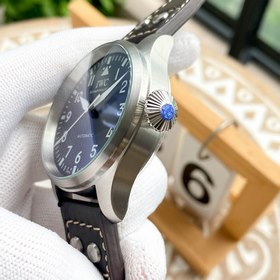 IWC-Международная часовая компания, серия «Пилот» IW329303 В этом