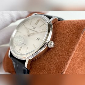 IWC Portofino Ultimate Edition, циферблат 40 мм Тонкий и элегантн