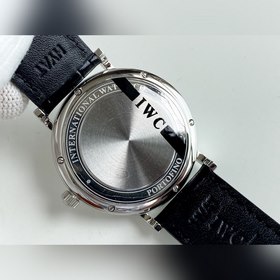 IWC Portofino Ultimate Edition, циферблат 40 мм Тонкий и элегантн