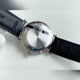 IWC Portofino Ultimate Edition, циферблат 40 мм Тонкий и элегантн