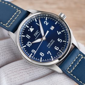 IWC Mark XVIII Pilots Heritage Series, 40 мм Простой деловой диза