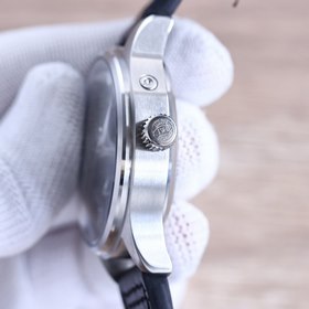 IWC MKS часы в стиле ретро из серии MKS Bronze 42 мм Простой дел