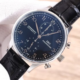 Новое поколение часов IWC Portuguese с прозрачной задней крышкой 
