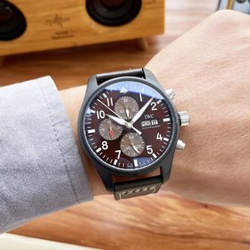 IWC Pilots Watch Chronograph 43*13 мм Многофункциональный дизайн,